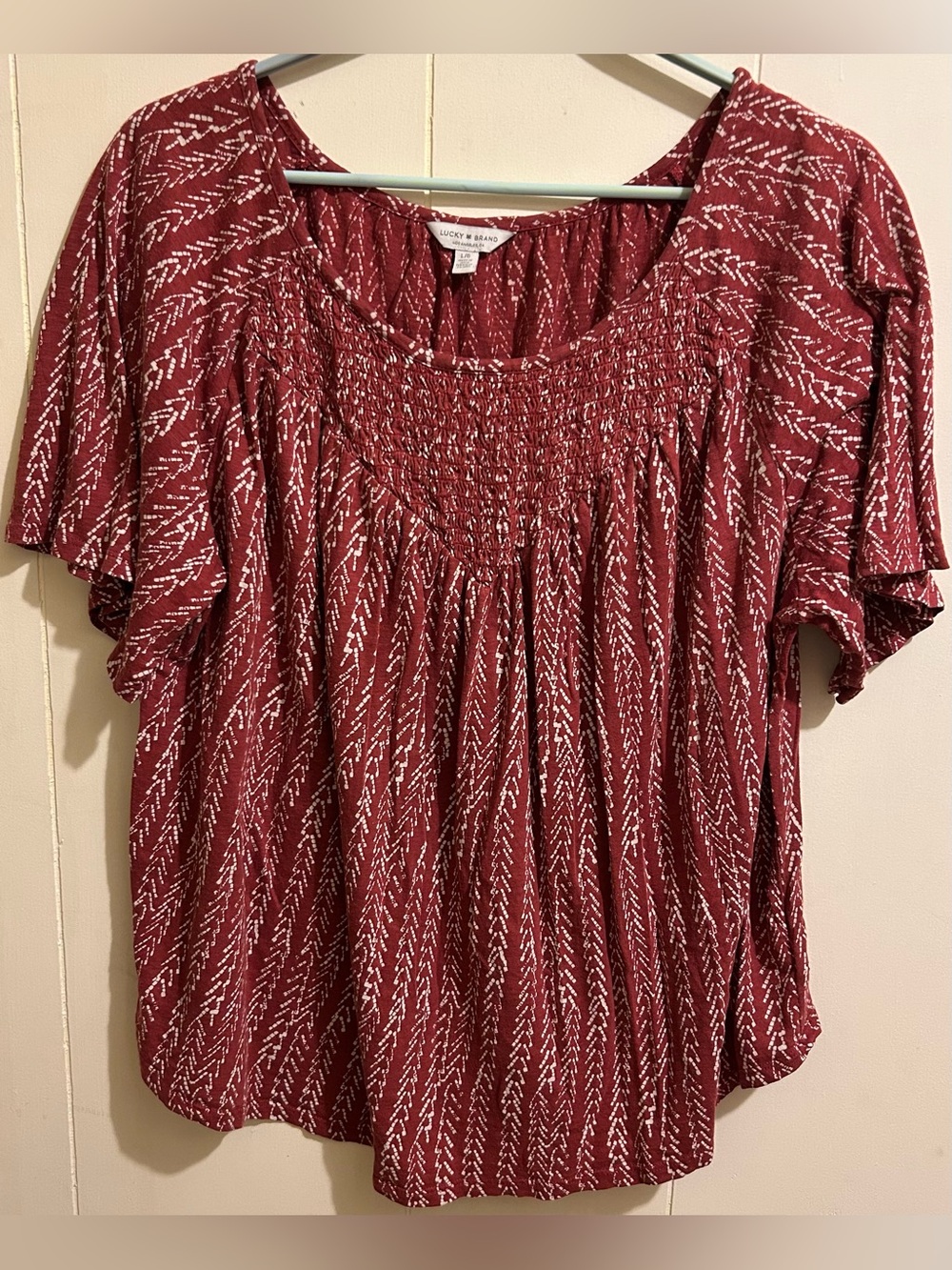 Lucky Brand Red Flutter Sleeve Smocked Blouse - Large